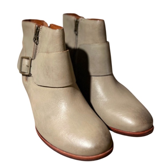 Buckled Booties - Picture 7 of 11